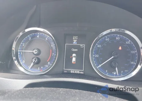 2019 Toyota Corolla Se из США, поврежденный, VIN 2T1BURHE8KC127427